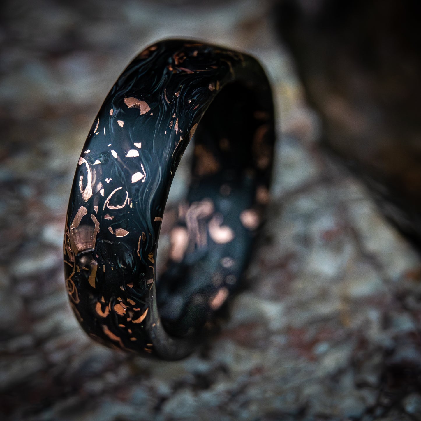 Black ring from Carbon Fiber with copper